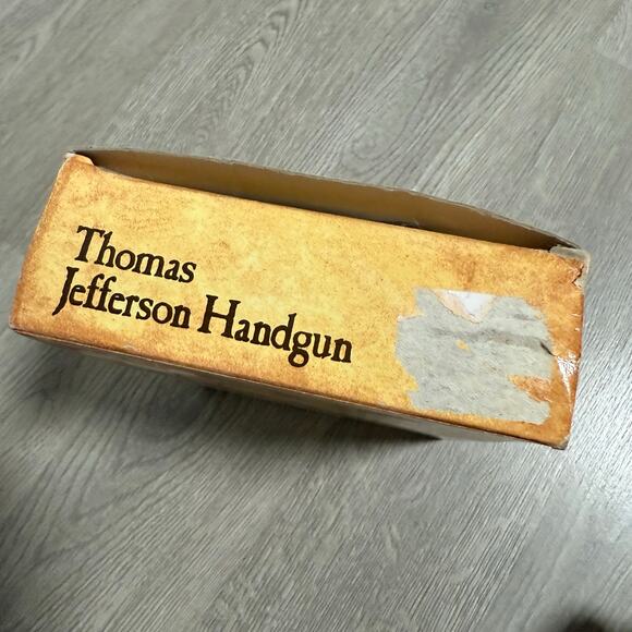 Vintage Avon Thomas Jefferson Handgun Everest Cologne Decanter - Picture 2 of 14